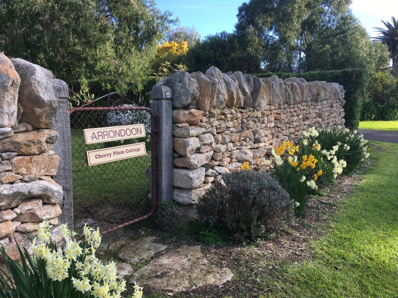Cherry Plum Cottages بور فيري المظهر الخارجي الصورة