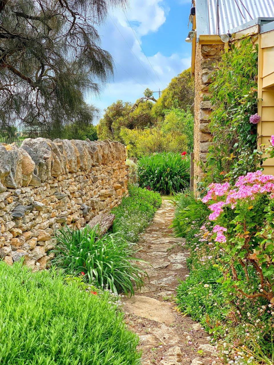 Cherry Plum Cottages بور فيري المظهر الخارجي الصورة